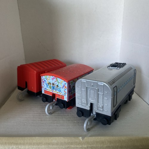 Thomas and friends - thomas, trackmaster