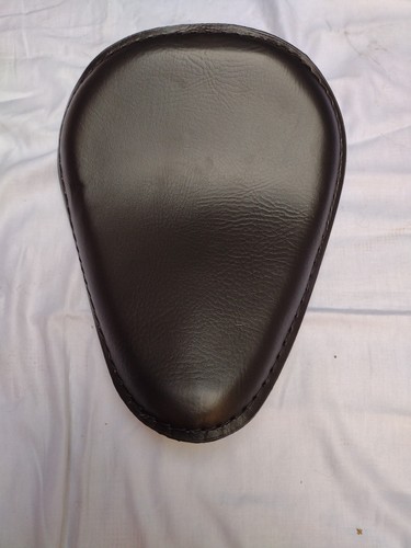 Solo bobber motorcycle - solo, seat