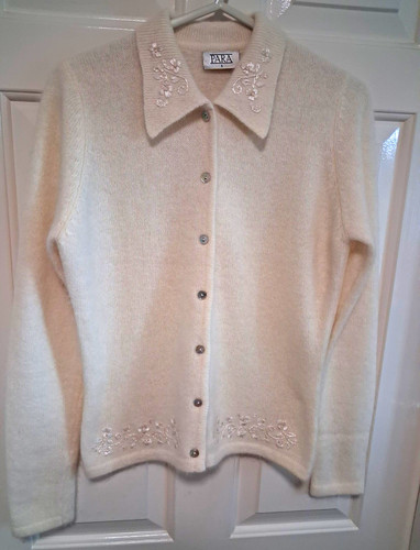 Vintage womens lambswool - vintage,