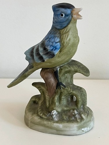Vintage ceramic blue jay bird