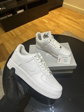Nike Air Force 1 Triple White