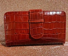 PIEL FRAMA Authentic Red Wild Cowskin - Crocodile Leather Magnetic Wallet Magnum