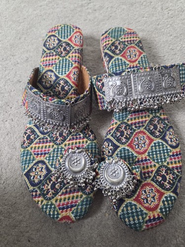 Size kolhapuri chappal - uk,