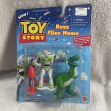 Toy Story Buzz Flies Home