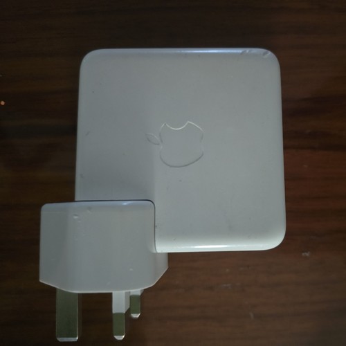 Genuine apple a1718 61w usb - genuine,
