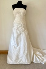 ◾️ Ian Stuart  |  Columbia  |  Size 12  |  Ivory Silk Wedding Dress and Jacket