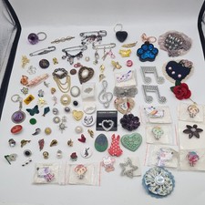 Joblot Costume Brooches Pins