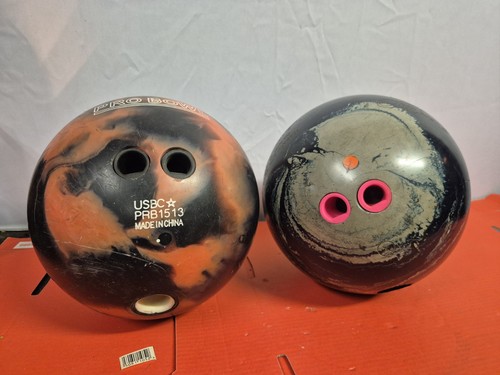 Ten pin bowling balls - 2x,