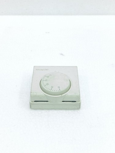 Honeywell wall thermostat - wall, –