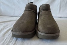 GENUINE UGG BOOTS W CLASSIC