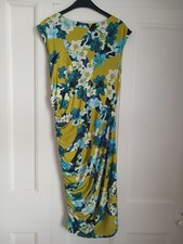 Star Julien MacDonald Floral