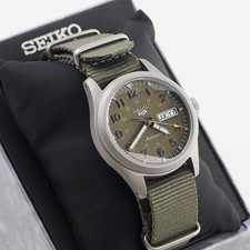 Men's Seiko 5 Sports Field