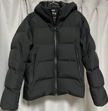 UNIQLO Seamless Down Parka 3D