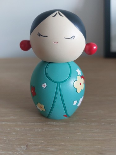 Momiji thank you kokeshi - thank,