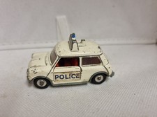 Dinky Toys Meccano - Austin