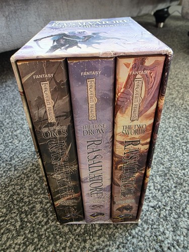 The hunter blade trilogy - hunter's,