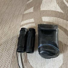 Vanguard DF8210  Binoculars