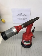 FAR Pneumatic Riveter RAC180 Used