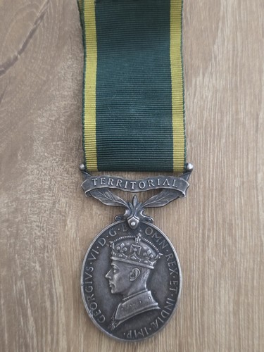 Military silver medal george - silver,