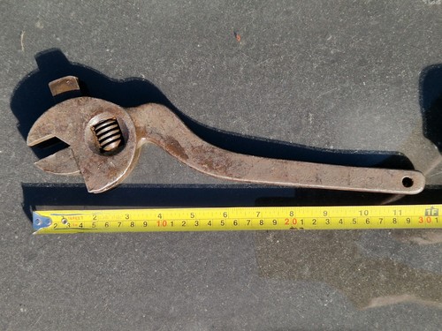 Vintage adustable cranked