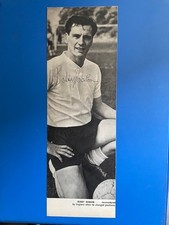 BOBBY ROBSON SIGNED 1950-56