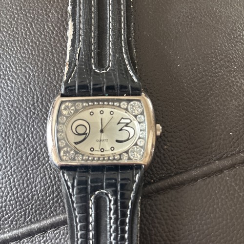 Rectangular quartz avon ladies - rectangular,