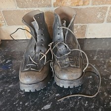 Vintage Itshide Commando Shepherd Boots Size 6 Black