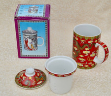 CHINESE PORCELAIN :  TEA MUG