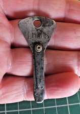 VINTAGE LUCAS DSTRIBUTOR