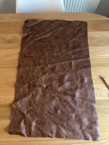 67x40 approx brown leather - 67x40, cm