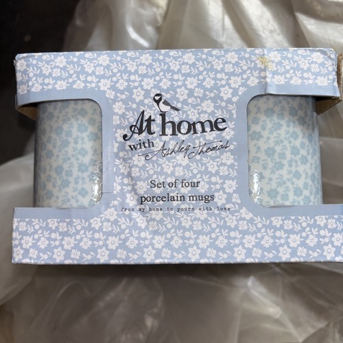 Home with ashley thomas - at,