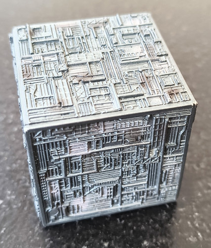 Borg cube spaceship - borg,