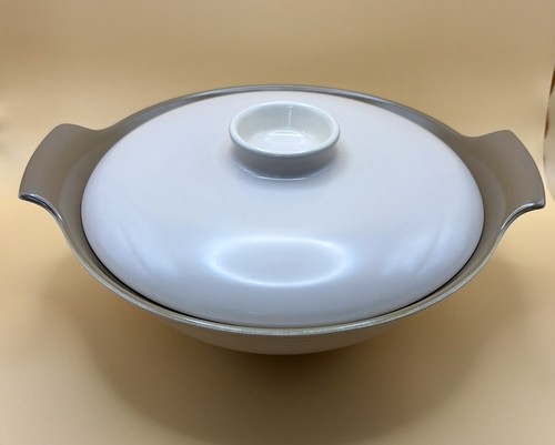 Poole pottery twintone - pottery,