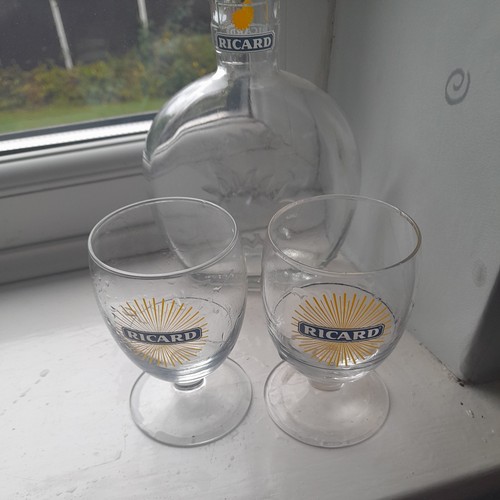 Ricard set moon - flask, &2