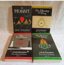JRR Tolkien The Hobbit 2011 &