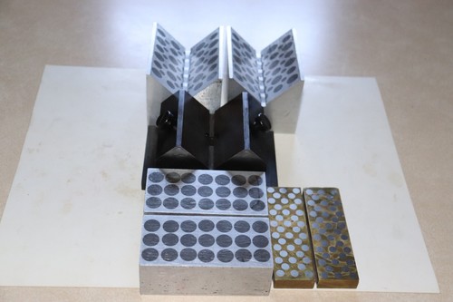 Toolmakers magnetic blocks - toolmakers, v-