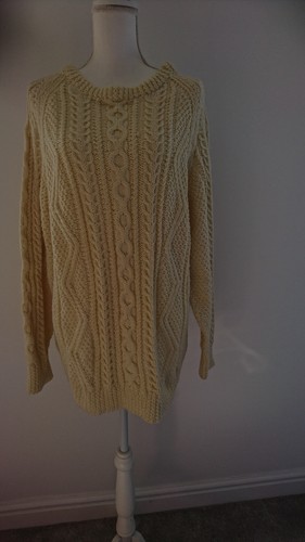 Handknitted aran cable unisex - aran,