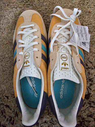 Adidas originals gazelle suede - adidas,