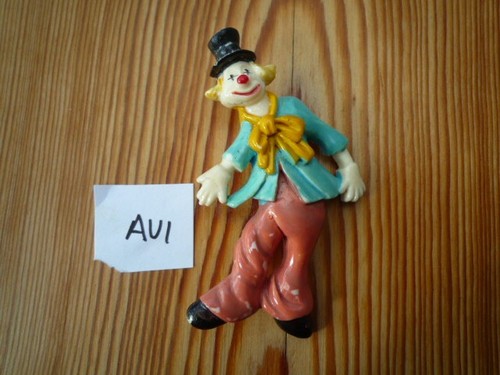 Vintage clown brooch av1 - vintage,