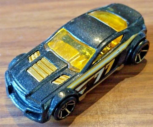 Hot wheels torque twister - hot,