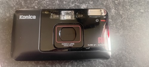 Konica 35mm camera fully - a4,