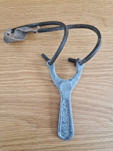 Vintage milbro slingshot - milbro,