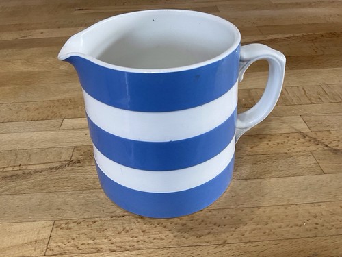 Green blue white stripe - g,
