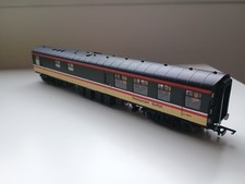Hornby R4974A BR Intercity Mk1 Restaurant Buffet  Coach No  1653 OO Gauge