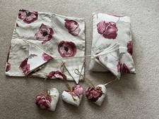 Laura Ashley Freshford Poppy