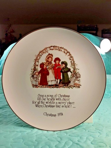 Holly hobbie christmas plate - christmas,