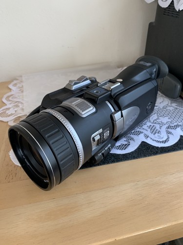 Jvc hd1 camcorder made in - jvc,