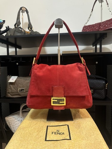 Fendi red suede mamma baguette - red,
