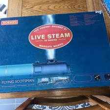 Hornby R1058 Live Steam Set Flying Scotsman OO Gauge With Track And Control Box