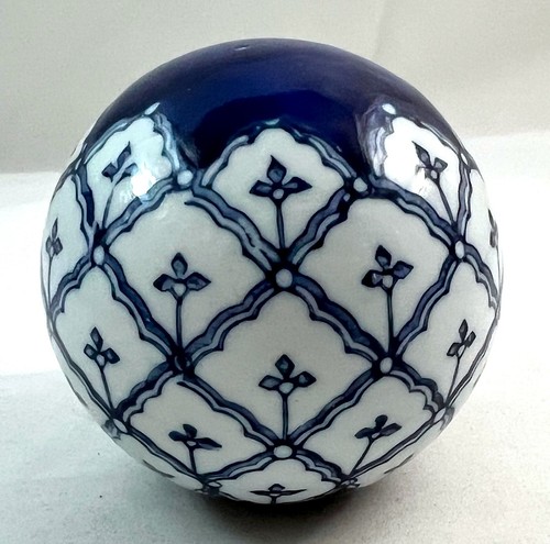 Carpet ball sphere - ball, or